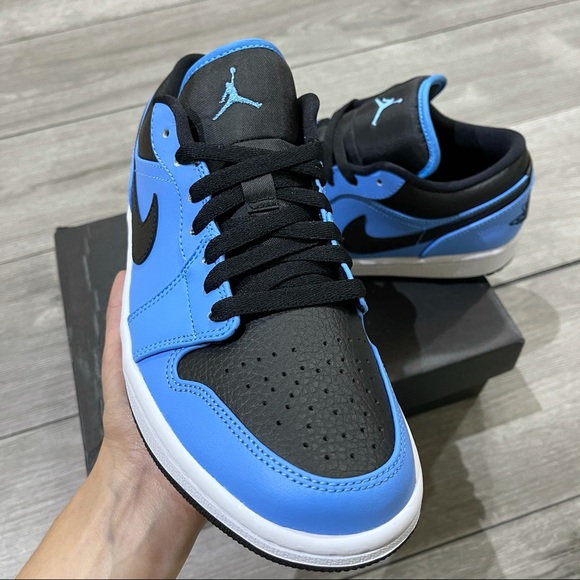 Air Jordan 1 Low New Released - Picture 2 of 8